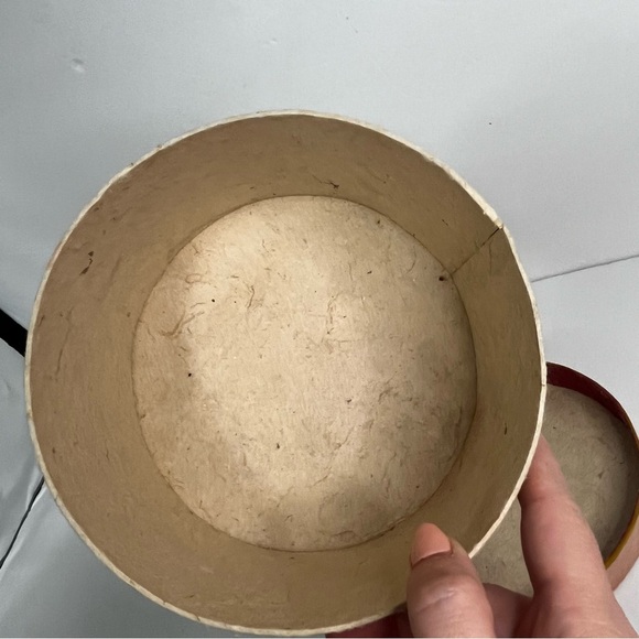 jim shore round cardboard hat boxes with lids folk art quilt pattern - Picture 9 of 10